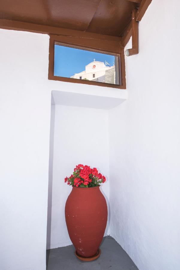 إرموبولّي Helen'S Apartment المظهر الخارجي الصورة